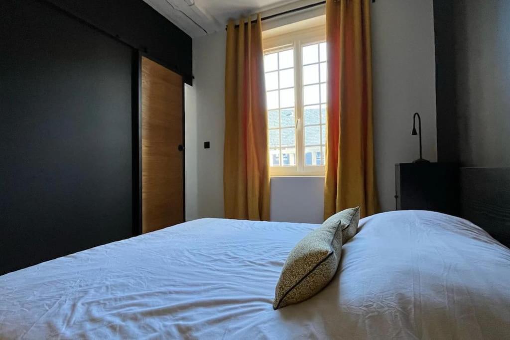 생발레리앙코 Quartier Historique Duplex 6Pers 아파트 외부 사진