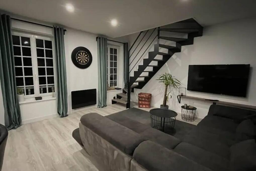 생발레리앙코 Quartier Historique Duplex 6Pers 아파트 외부 사진