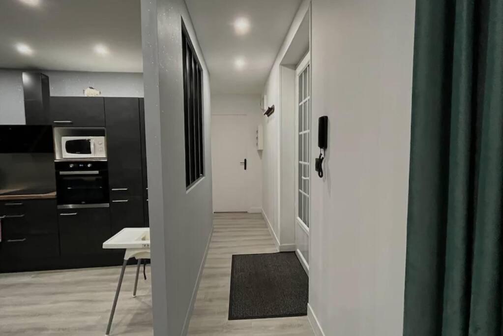 생발레리앙코 Quartier Historique Duplex 6Pers 아파트 외부 사진