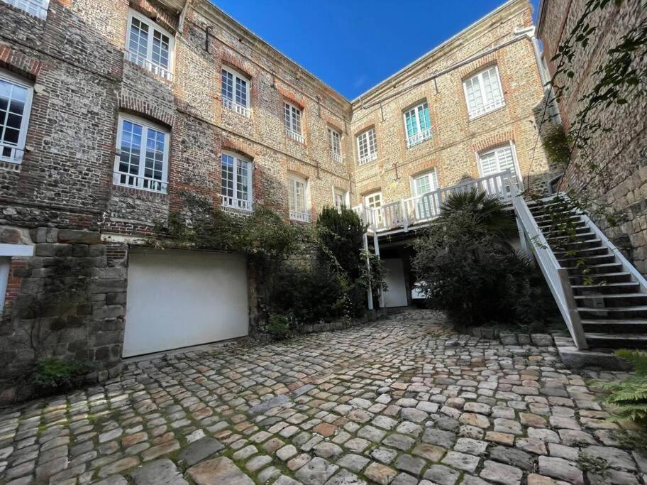 생발레리앙코 Quartier Historique Duplex 6Pers 아파트 외부 사진